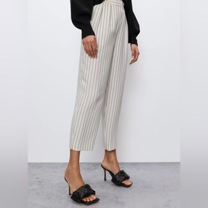 Aritzia Babaton Modesto Pants Striped Size 10
